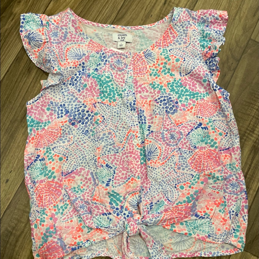 Girls Crown & Ivy Top size large